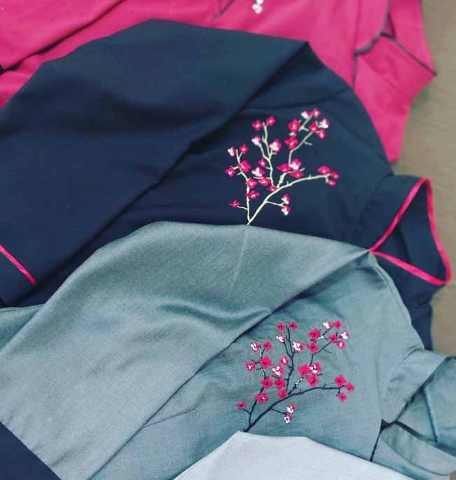 LucyArt Fashion Salon, Հագուստի կարման, ձևափոխության, ասեղնագործության