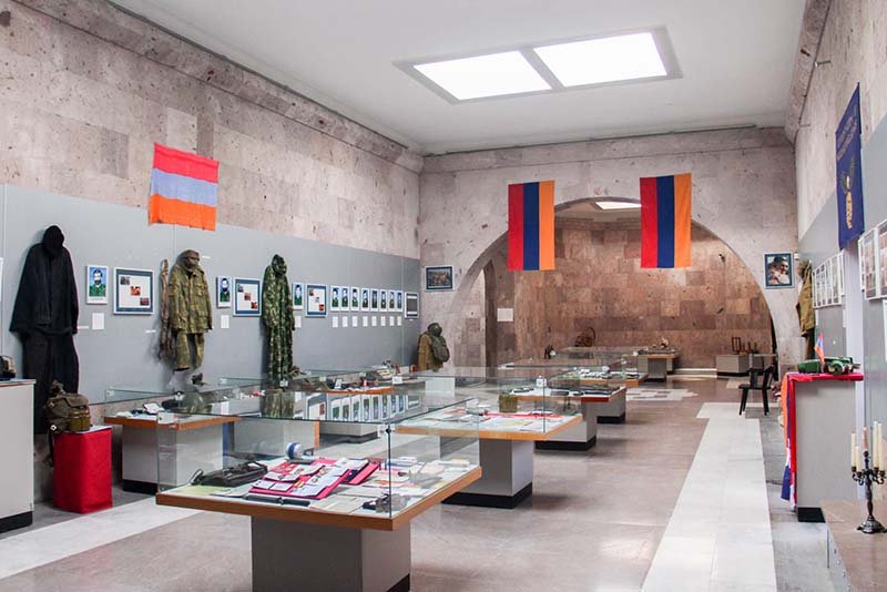 Սարդարապատ, Արծիվ 13