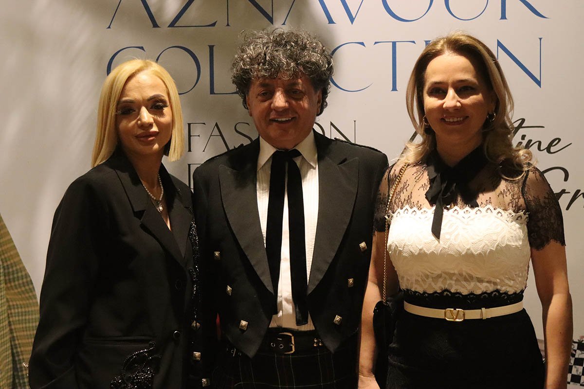 Kristine-Grigoryan-Kwisty-Aznavur-hoonch.JPG