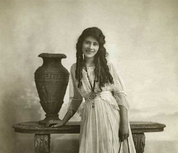 Ավրորա Մարտիկանյան