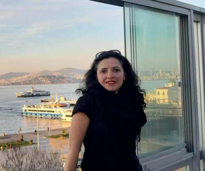 Մելինդա Անտոնյան, թարգմանիչ և ուսուցիչ, Ստամբուլ