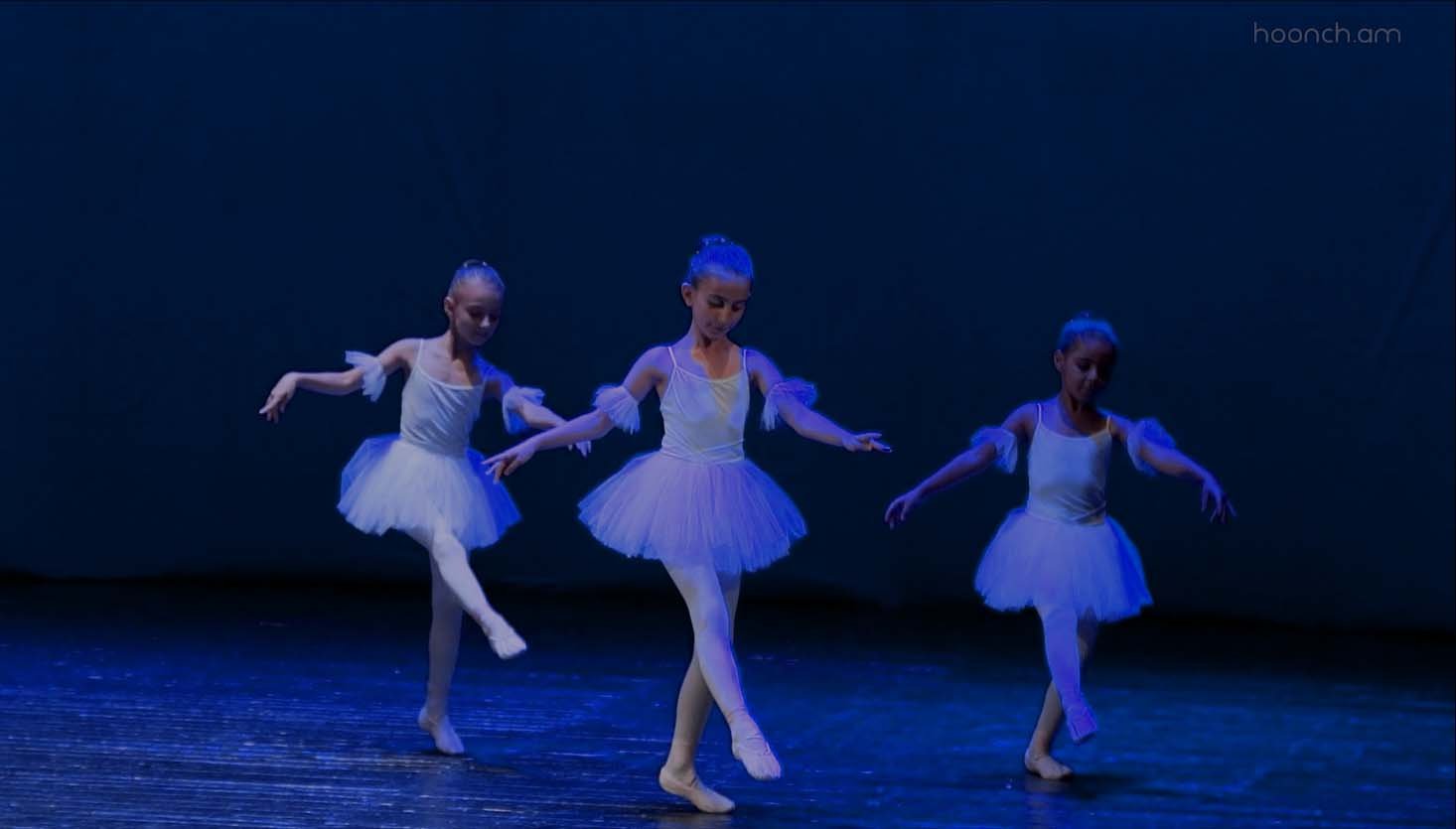 «Զանգակների պարը», Roots Classic Dance Studio` բալետի դպրոց, ստուդիա