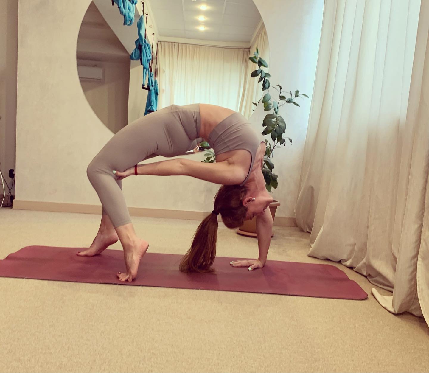 Յոգա, ինչ հաճախականությամբ պարապել․․․ Քրիստինա Էլբակյան