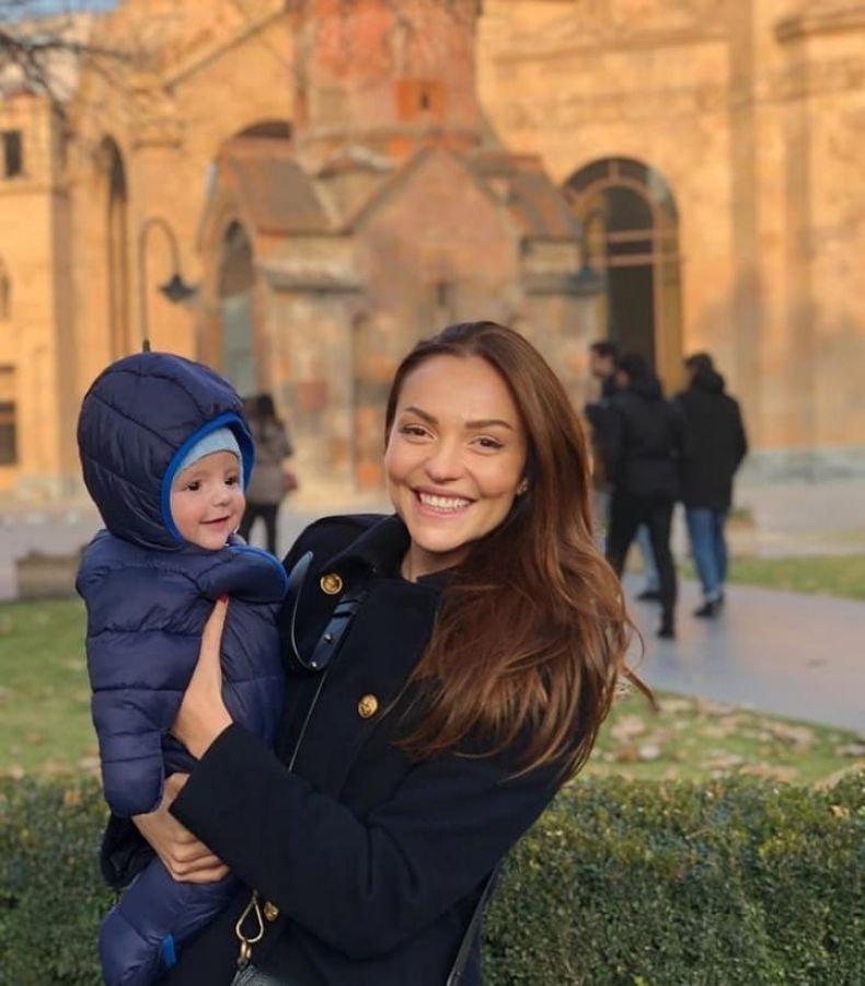 Լուսինե Թովմասյանը կիսվել է գեղեցիկ նկարներով