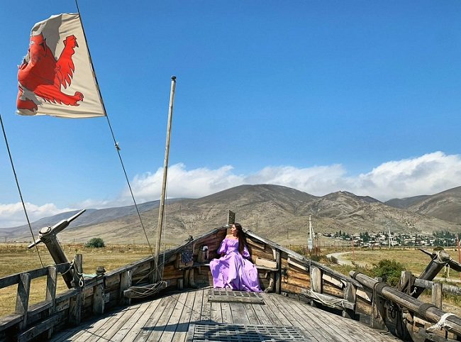 Սևան, գեղեցկագույնը՝ ջրերի մեջ