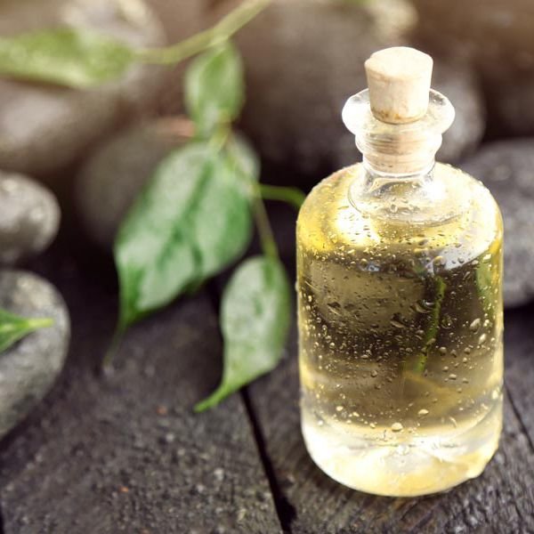 Թեյի ծառի յուղը դեմքի մաշկի համար