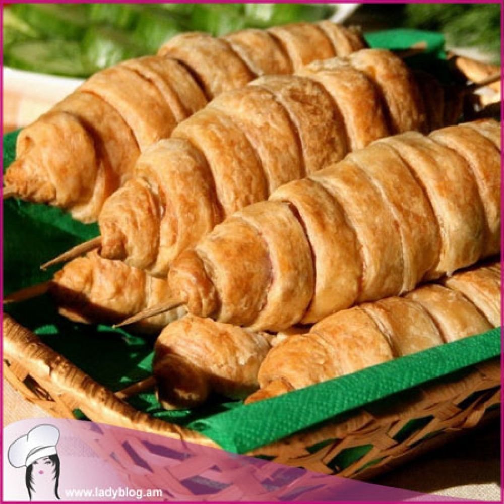 Պանիրը խմորի մեջ